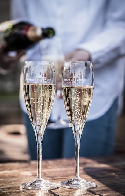 🍾 Champagne - Happy Hour